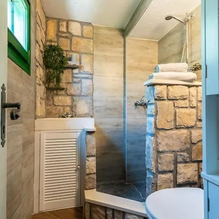 Trapula Stone Paradise Hébergement de vacances *