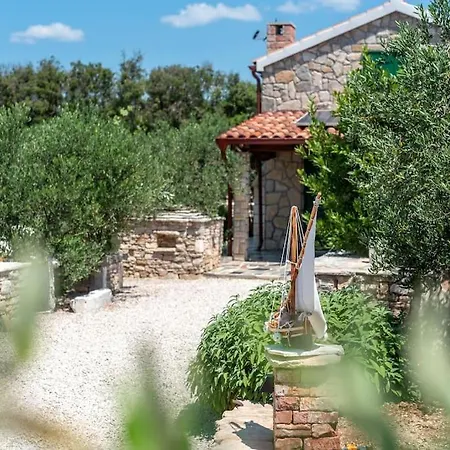 Hébergement de vacances Trapula Stone Paradise *