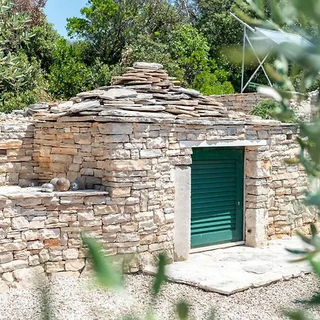 Holiday home Trapula Stone Paradise