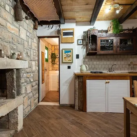 Trapula Stone Paradise Ferienhaus