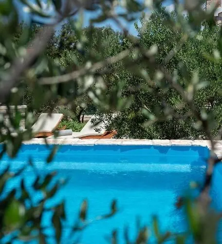 Сasa de vacaciones Trapula Stone Paradise