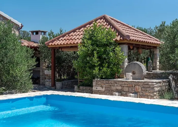 Trapula Stone Paradise Сasa de vacaciones Maslinica