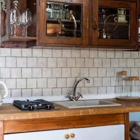 Trapula Stone Paradise 펜션